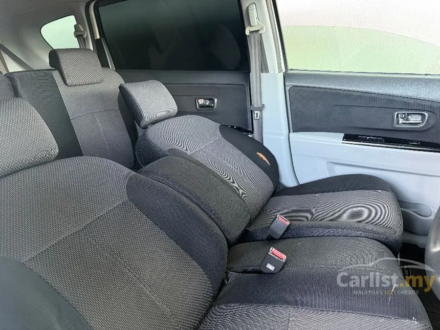 2010 Perodua Alza EZi MPV