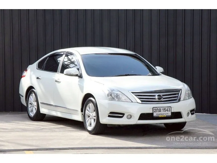 2013 Nissan TEANA 200 XL Sport Sedan