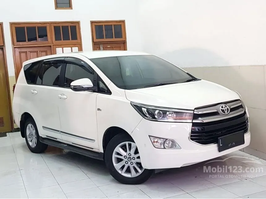 Jual Mobil Toyota Kijang Innova 2020 V Luxury 2.0 di Jawa Timur Automatic MPV Putih Rp 320.000.000