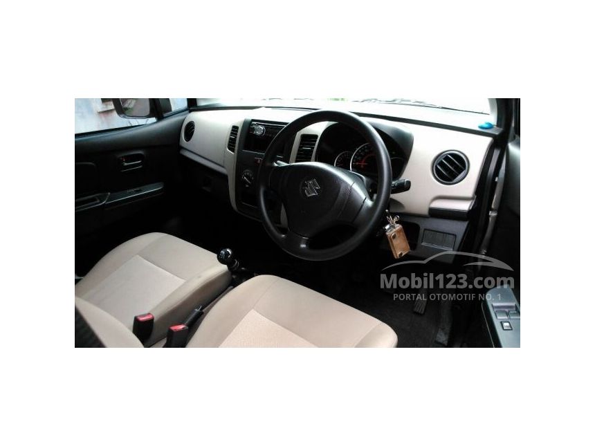 2014 Suzuki Karimun Compact Car City Car
