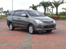 2010 Toyota Kijang Innova 2.0 G MPV Tdp 25 jt sajah