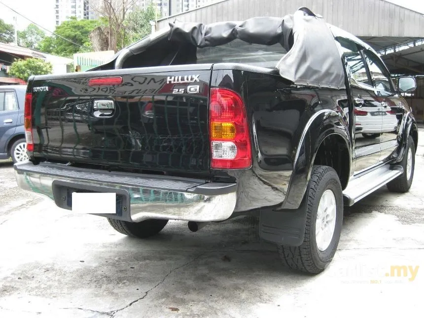 2009 Toyota Hilux G Pickup Truck