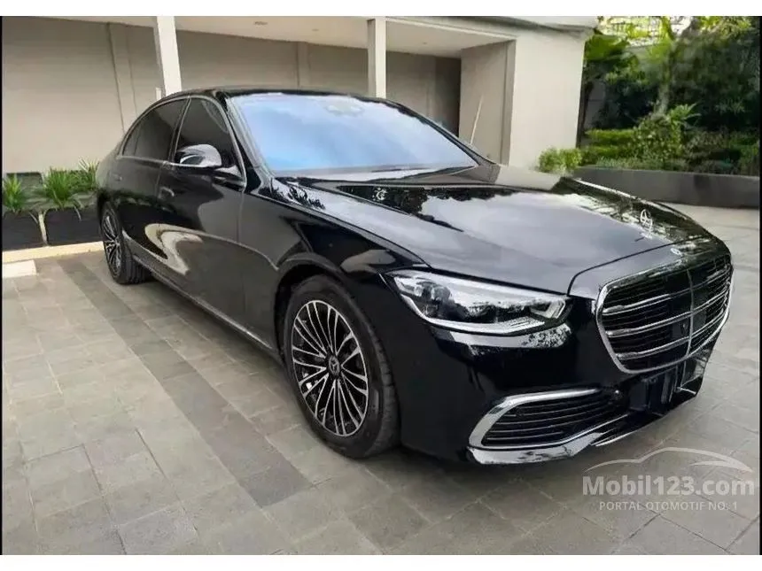 2023 Mercedes-Benz S450L Luxury 4MATIC Sedan