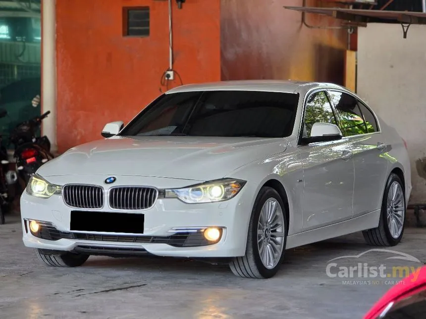 2013 BMW 328i Luxury Line Sedan