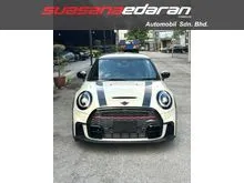 2022 MINI Cooper S 2.0 JCW Hatchback NFL,UK Cheq Flag Tail Lamps,HUD,Digital Speedometer Meter,Gear Shift Shift,MFSW,JCW Seats,Black Side Mirror Cover