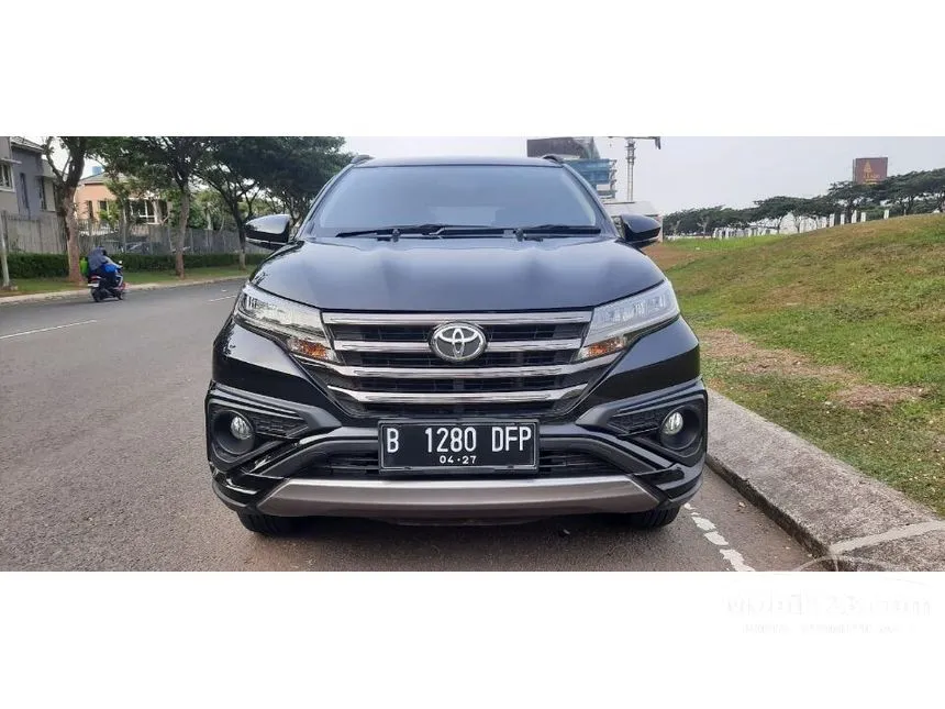 Jual Mobil Toyota Rush 2022 S GR Sport 1.5 di Banten Automatic SUV Hitam Rp 240.000.000