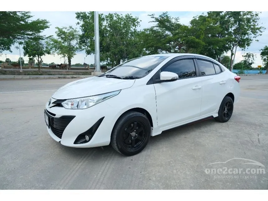 2018 Toyota Yaris Ativ E Sedan