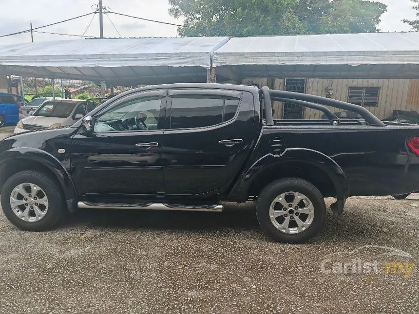 2012 Mitsubishi Triton VGT Dual Cab 4X4 Pickup