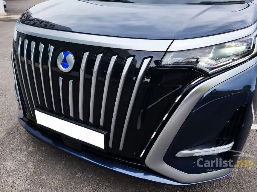 2025 Denza D9 Premium MPV