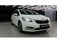 2013 Kia Cerato 2.0 Sedan Like new interior Must View. Very well maintained.