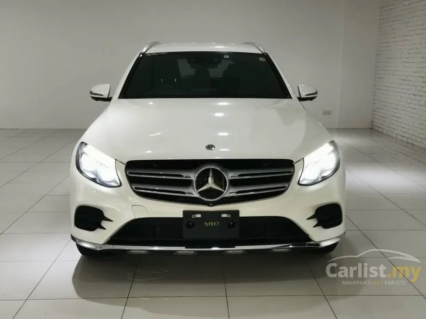 2018 Mercedes-Benz GLC250 4MATIC AMG Line SUV