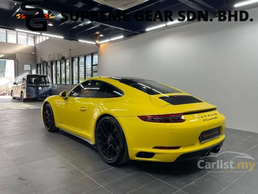 2018 Porsche 911 Carrera GTS Coupe