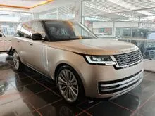2022 LAND ROVER RANGE ROVER VOGUE 4.4 P530 PETROL V8 FIRST EDITION SWB F/L 5-SEATER P/ROOF MERIDIAN 3D ADAPTIVE SIDE STEP S/CLOSE DOOR (A) UNREG