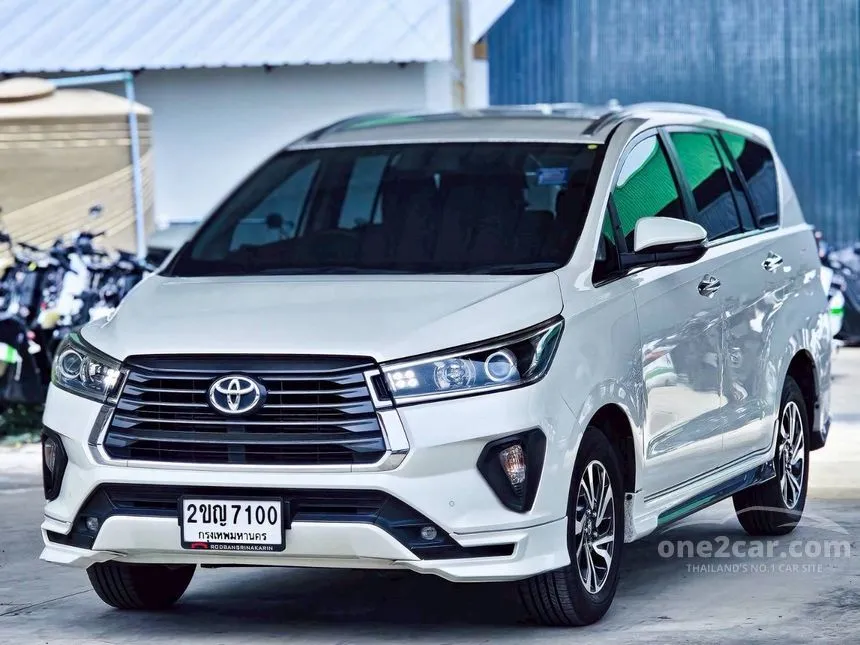 2021 Toyota INNOVA Crysta Wagon