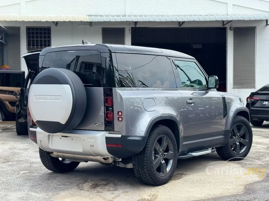 2023 Land Rover Defender 90 P300 SE SUV