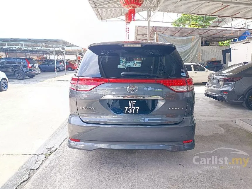 2012 Toyota Estima MPV