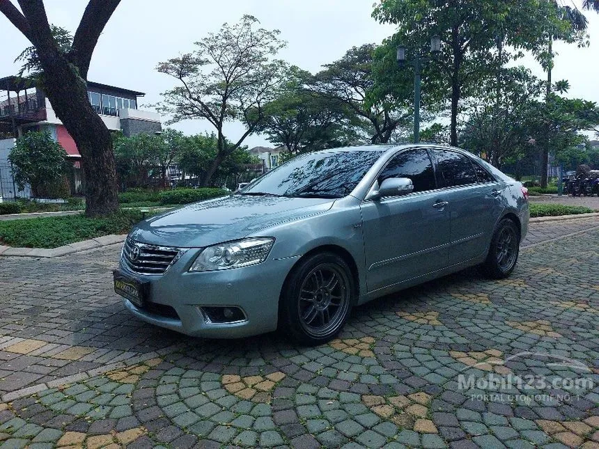 Jual Mobil Toyota Camry 2009 V 2.4 di Banten Automatic Sedan Silver Rp 116.000.000