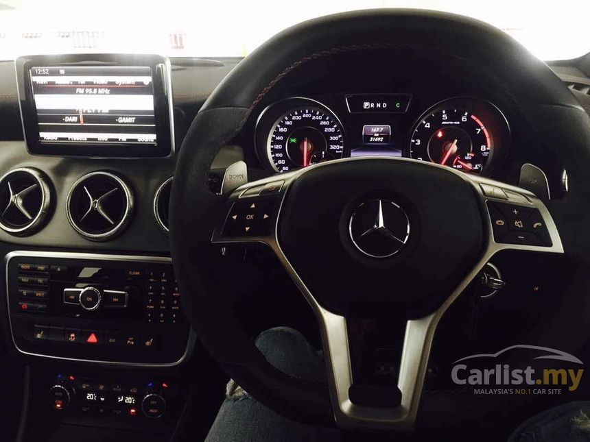 2014 Mercedes-Benz CLA45 AMG 4MATIC Carbon-Fibre Trim Coupe