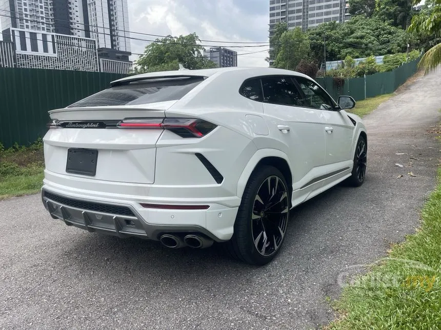 2022 Lamborghini Urus SUV