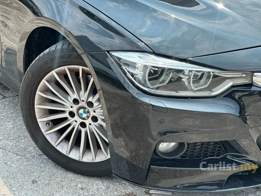 2018 BMW 318i Luxury Sedan
