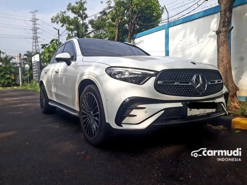 2023 Mercedes-Benz GLC300 AMG Line 4MATIC SUV