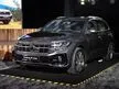 New Volkswagen Touareg 3.0 R