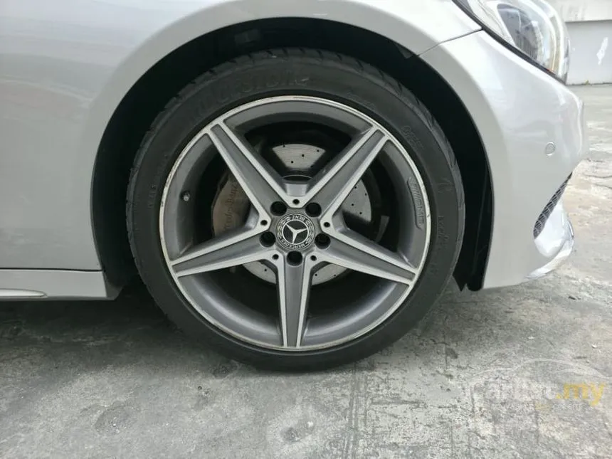 2019 Mercedes-Benz C200 AMG Line Sedan