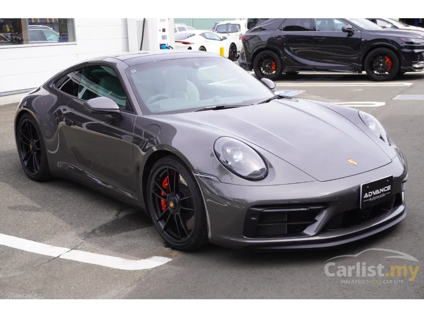 2022 Porsche 911 Carrera GTS Coupe