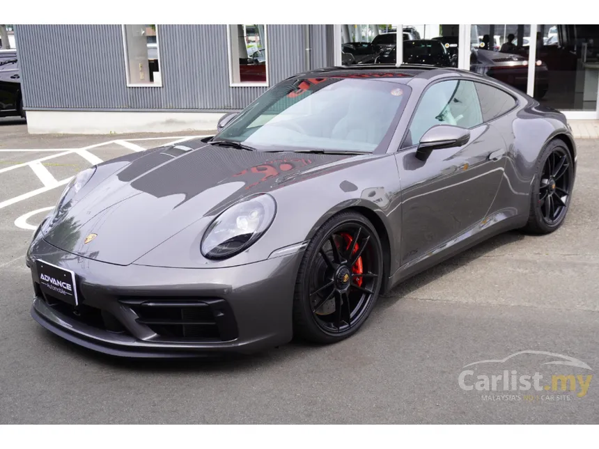 2022 Porsche 911 Carrera GTS Coupe