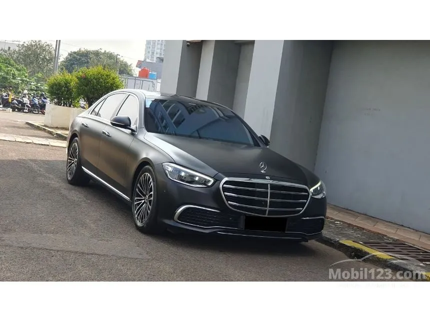 2023 Mercedes-Benz S450L Luxury 4MATIC Sedan