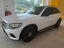 2018 Mercedes-Benz GLC250 2.0 4MATIC AMG Line SUV - Sporty & Elegant