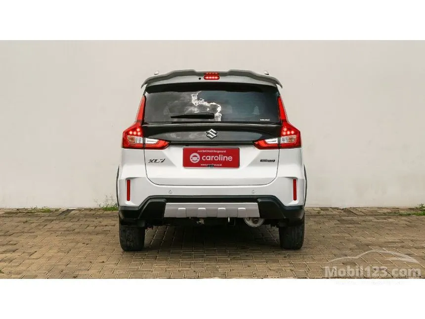 2024 Suzuki XL7 Beta Hybrid SUV