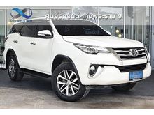 2017 Toyota Fortuner 2.8 (ปี 15-18) V SUV