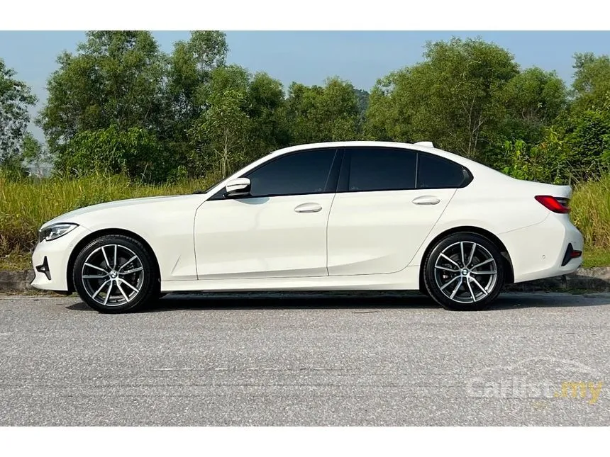 2021 BMW 320i Sport Driving Assist Pack Sedan