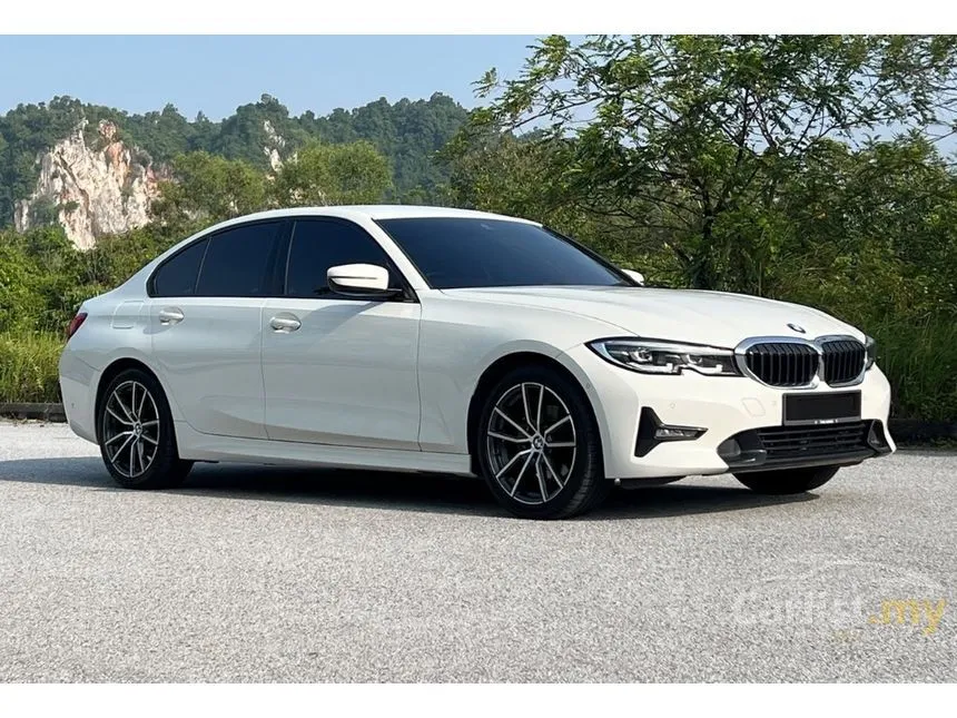 2021 BMW 320i Sport Driving Assist Pack Sedan