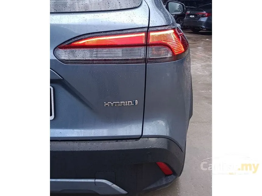 2024 Toyota Corolla Cross Hybrid SUV