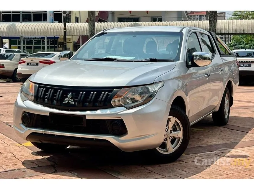 2015 Mitsubishi Triton Lite Dual Cab 4X2 Pickup