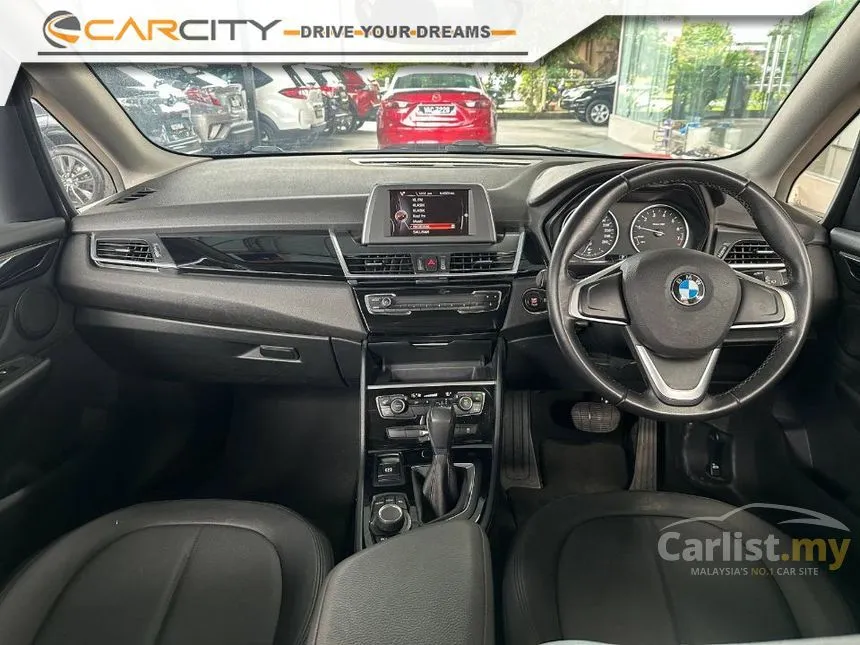 2016 BMW 218i Active Tourer Hatchback