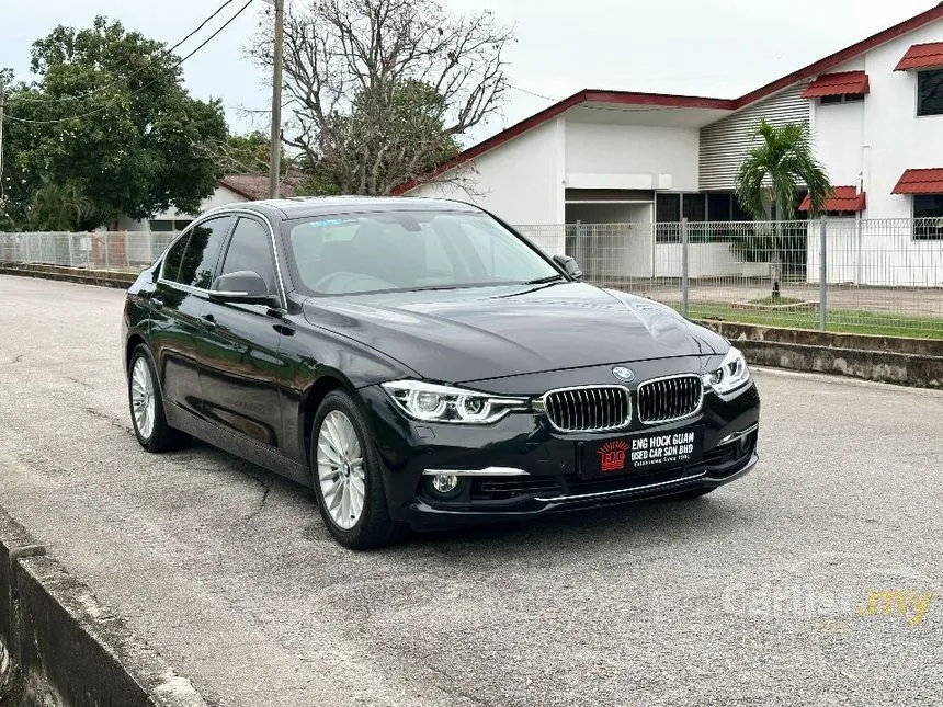 2019 BMW 318i Luxury Sedan