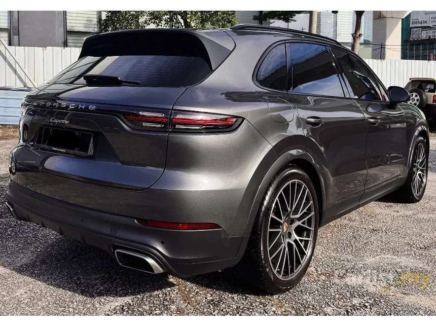 2022 Porsche Cayenne SUV