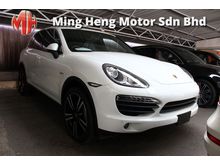 2012 Porsche Cayenne S 3.0 Hybrid --UNREG--