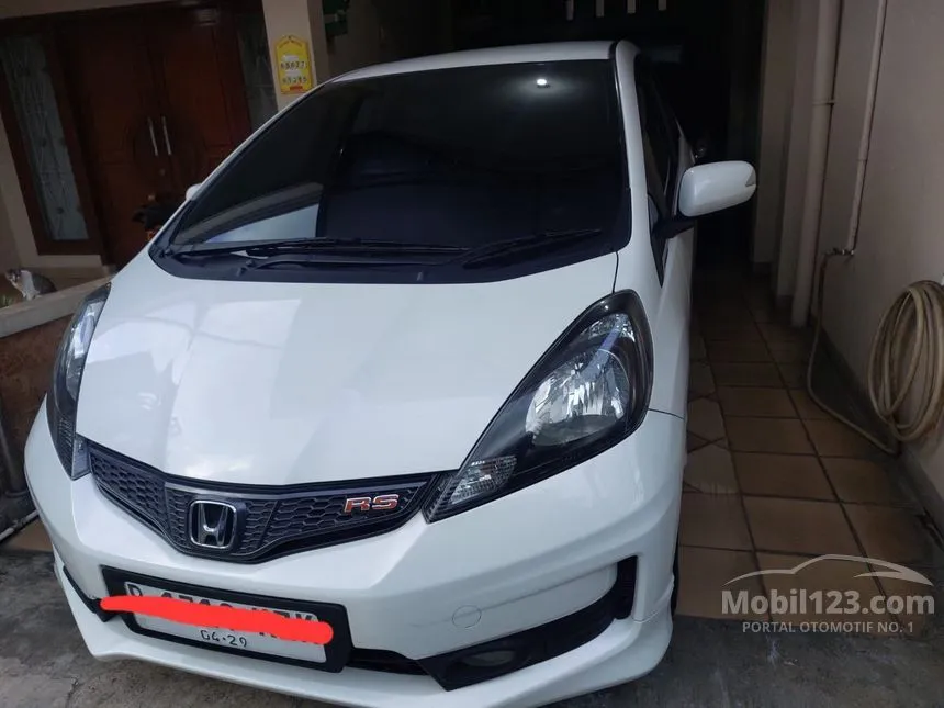2014 Honda Jazz RS Hatchback