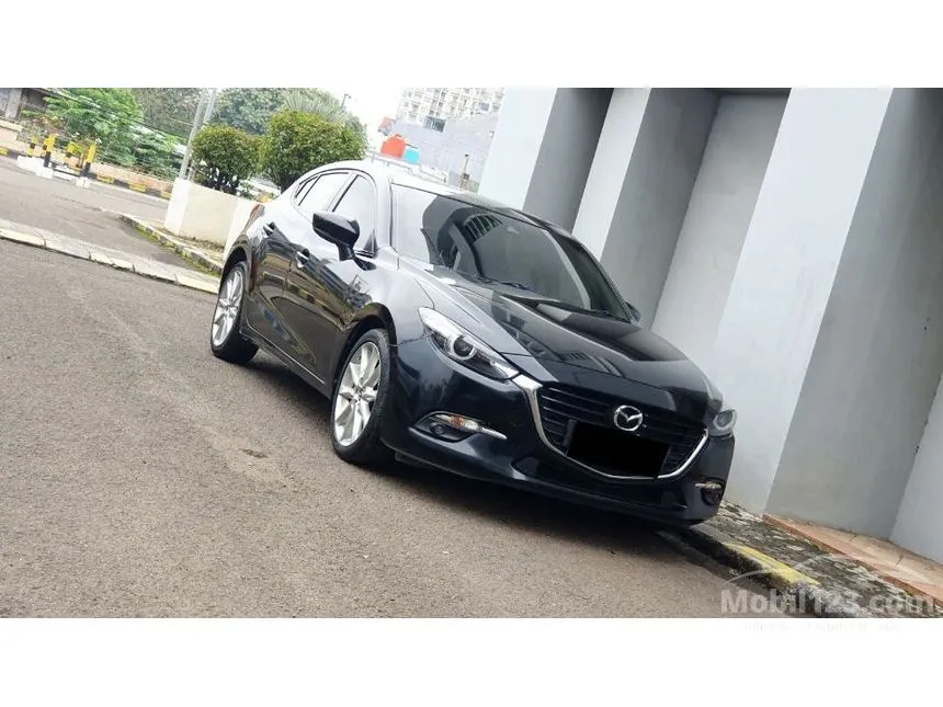 2018 Mazda 3 SKYACTIV-G Hatchback