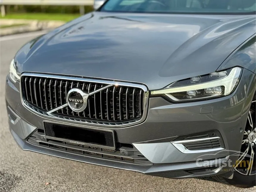 2018 Volvo XC60 T8 Twin Engine Inscription SUV