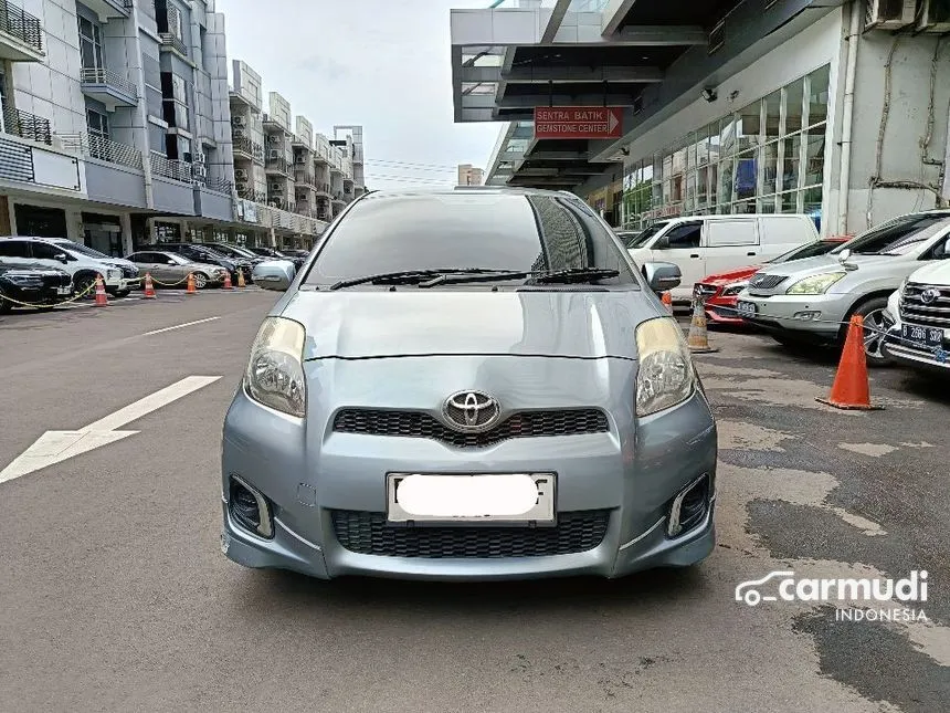 2013 Toyota Yaris E Hatchback