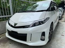 2015 Toyota Estima 2.4 Aeras Berry Edition Rear Entertainment