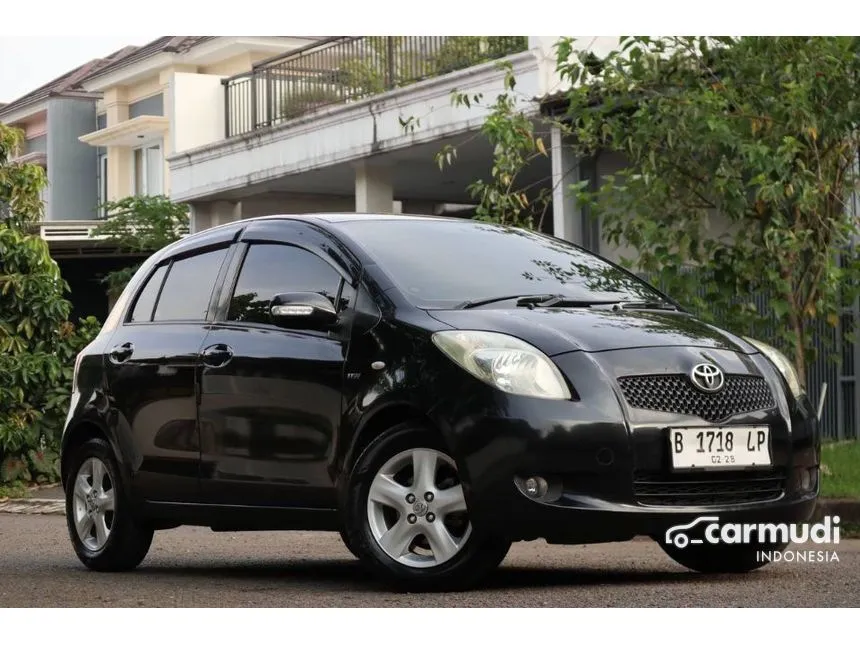 2007 Toyota Yaris E Hatchback