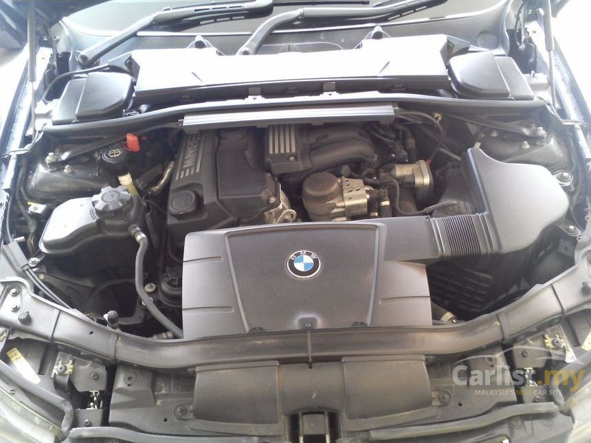2007 BMW 320i SE Sedan