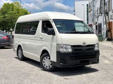2014 Toyota Hiace 2.7 Window Van 12 SEATER HIGH ROOF REAR AIRCOND ROOM LIGHT