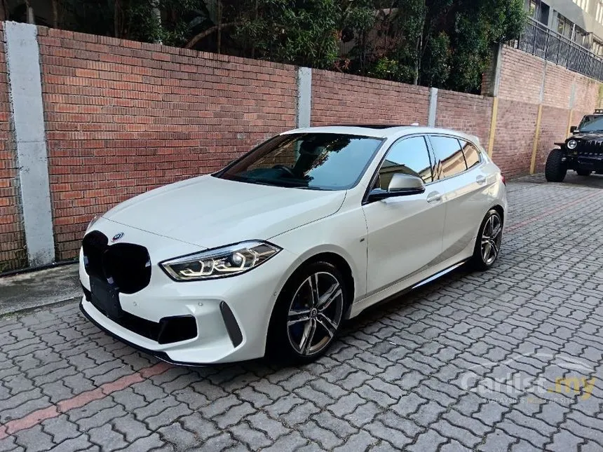 2022 BMW M135i xDrive Hatchback